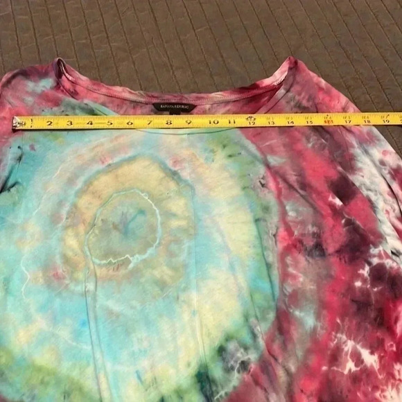 Up-cycled, tie dyed, Banana Republic shirt - Picture 4 of 8